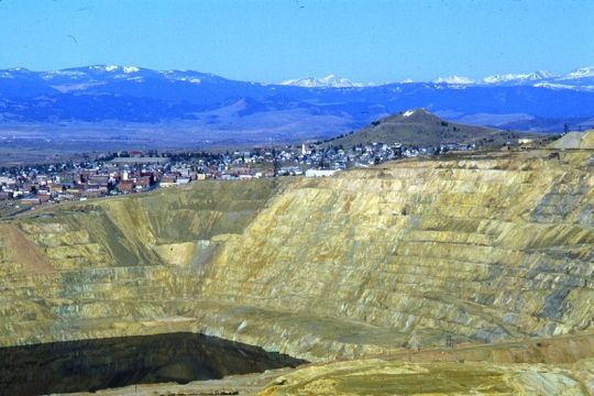 Green river strip mining in wy